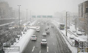 ترافیک روان در روز برفی تهران 16