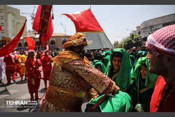 خیمه سوزان ظهر عاشورا در چهار راه گلوبندک  13