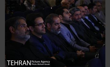 رونمایی از کتاب عکس "چهلم" 15