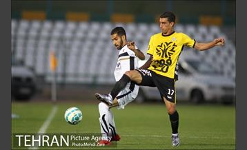 دیدار راه آهن و سپاهان در لیگ برتر فوتبال 24