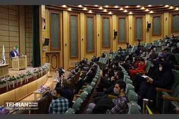 همایش علمی و پژوهشی مکتب حاج قاسم سلیمانی 12
