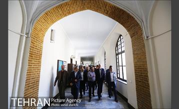 بازدید شهردار تهران از دبیرستان البرز 17