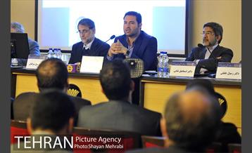 پنل اینترنت اشیا با حضور مهندس فرجود در هفتمین همایش سالانه بانکداری الکترونیک و نظام های پرداخت 9