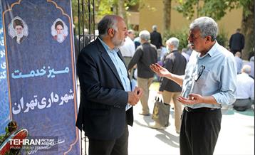 میز خدمت شهرداری تهران در نماز جمعه 20