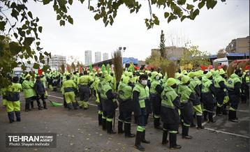 مانور برف روبی در منطقه ۳ تهران 17