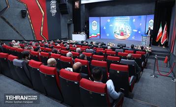 نشست هم‌اندیشی سرمایه‎‌گذاران و مدیران ارشد شهرداری تهران 42