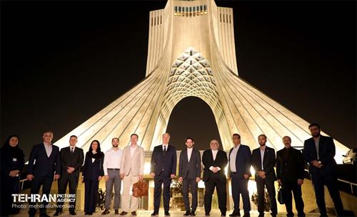 ویدیومپینگ سالروز استقلال بلاروس در میدان آزادی 1