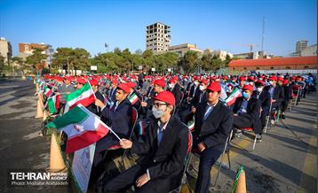 مراسم آغاز سال تحصیلی در دبیرستان ماندگار البرز