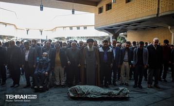 تشییع پیکر زنده‌یاد استاد سیدعبدالله انوار 11