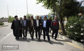 بازدید اعضای شورای اسلامی شهر تهران از شرکت واگن‌سازی تهران 24