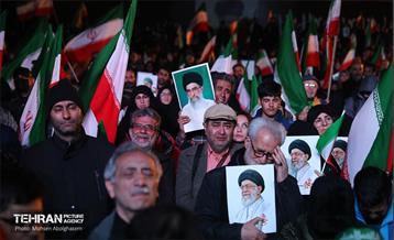 چهل‌و‌سومین شب اجتماع دفاع از انقلاب 12