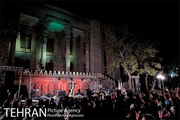 جشن بزرگ عیدفطر در میدان مشق 2
