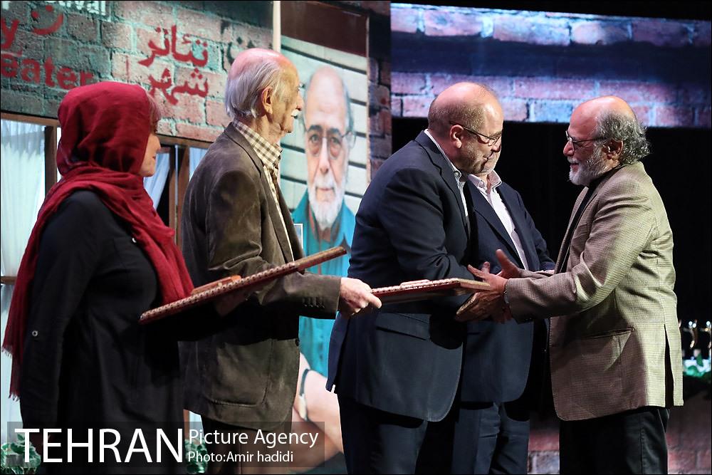 آیین اختتامیه پنجمین جشنوتره تاتر شهر 15