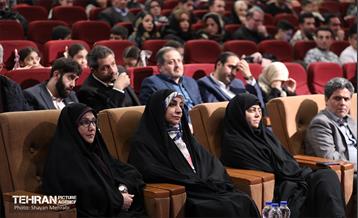 آیین تجلیل از همکاران شرکت خودرو سرویس شهر 36