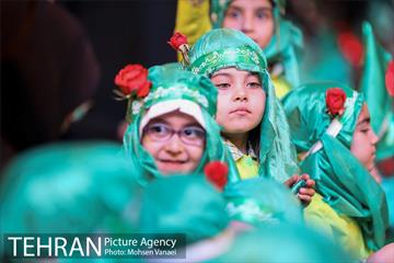 بزرگترین سفره حضرت رقیه(س) در میدان امام حسین(ع) 4