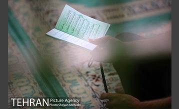 مراسم دعای عرفه در امامزاده زید(ع) بازار 8