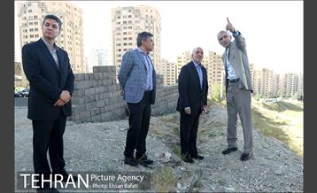 بازدید شهردار تهران از طرح‌های جنگل کاری شمال تهران  26