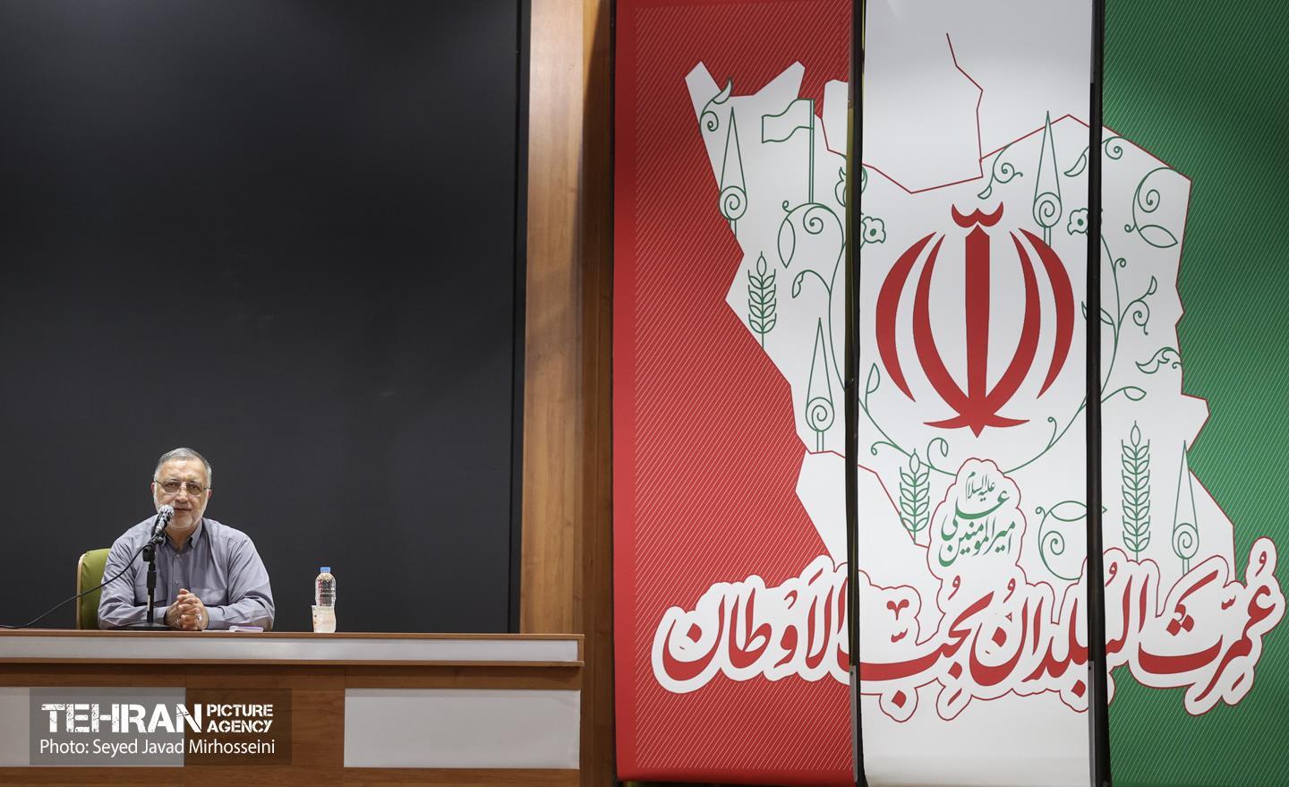 نشست ادوار بسیج دانشجویی 19