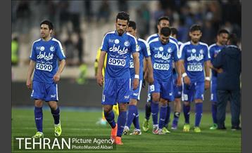 دیدار استقلال و سپاهان در لیگ برتر فوتبال 19