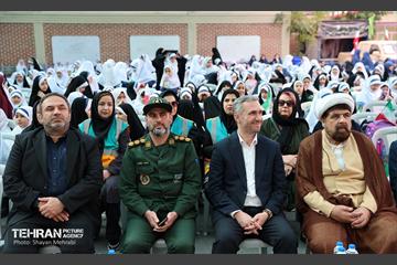 آغاز سال تحصیلی جدید در دبستان شاهد حضرت زینب(س) 48