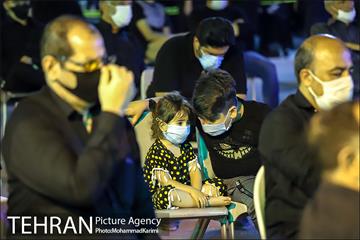 آیین بزرگداشت و تکریم خانواده های معظم شهدای مدافع حرم و مدافع سلامت 18