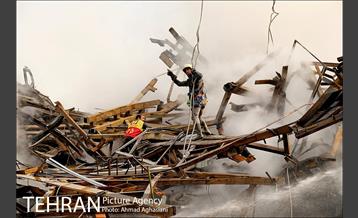 این مرد آتش نشان است 5