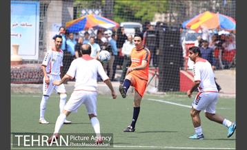 دیدار رسانه ورزش و پیشکسوتان تیم ملی فوتبال ایران به نفع سیل زدگان 12