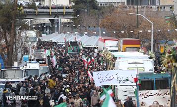 تشییع پیکر ۱۰۰ شهید مردمی و مدافع امنیت در تهران 15