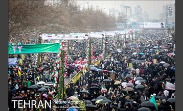 راهپیمایی یوم الله ۲۲ بهمن 18