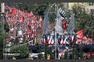 تشییع پیکر آقای شهید ایران - ۲ 1