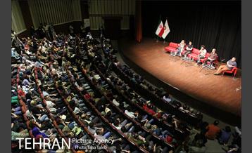 نشست نقد و بررسی فیلم ابد و یک روز فرهنگسرای ارسباران 11