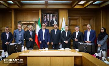 دیدار شهردار تهران با خیرین مدرسه ساز 16