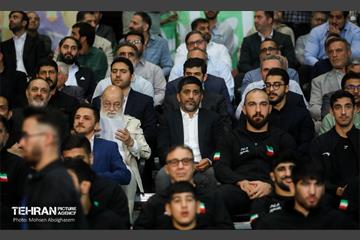 مراسم تجلیل از کشتی‌گیران قهرمان جهان (جشنی برای ایران) 58