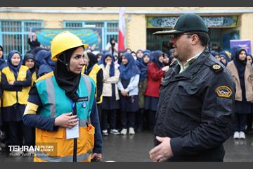مانور گروه‌های مردمی دوام در منطقه 17 تهران 21
