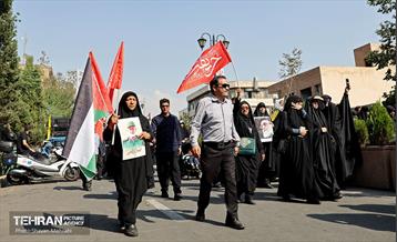 مراسم تشییع پیکر شهید سردار عباس نیلفروشان - ۱ 8