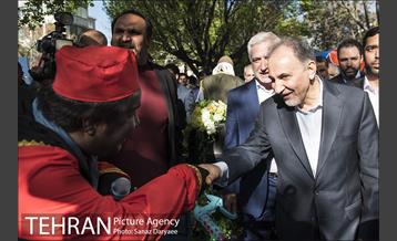 بازدید شهردار تهران از نوروزگاه بلوار کشاورز 8