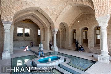 تور عکاسی خانه اتحادیه 21