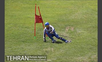 مسابقات اسکی چمن قهرمانی جوانان جهان 22