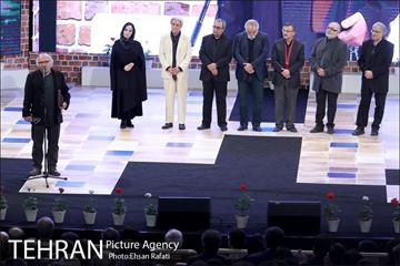 مراسم اختتامیه سی و پنجمین جشنواره فیلم فجر‎ 29