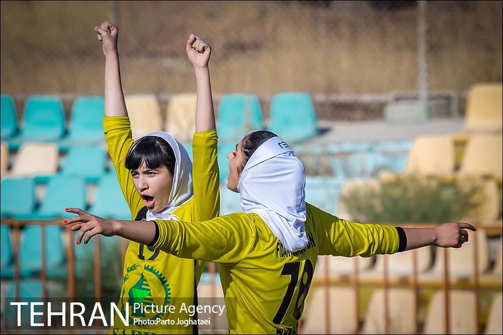 مسابقات هندبال ساحلی زنان 7