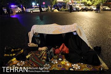 مراسم احیای شب نوزدهم در مسجد امام صادق(ع) 4