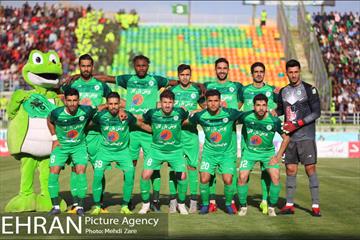 دیدار تیم های ذوب آهن و پرسپولیس 26