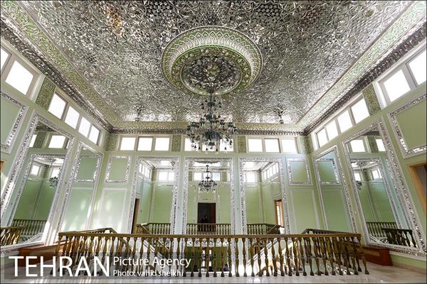 بازدید اعضای شورای شهر و مدیران شهری از عمارت اقدسیه  5