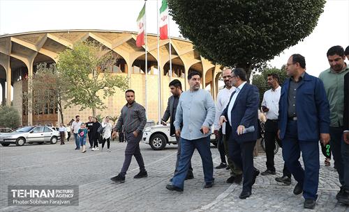 تقدیر هنرمندان تئاتر از شهرداری تهران 1