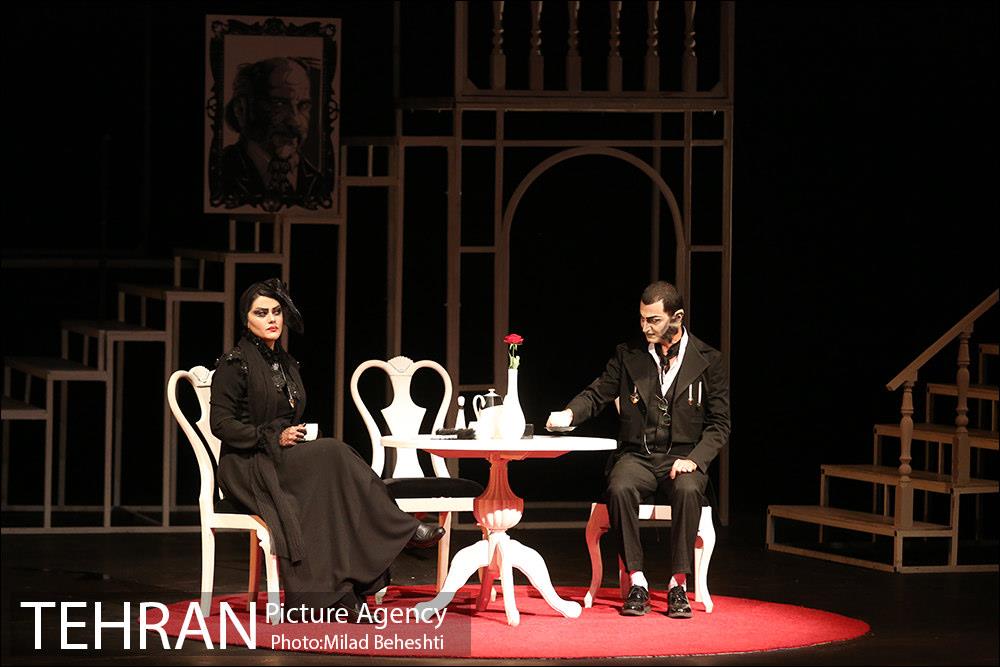 نمایش ازدواج آقای می سی سی پی 1