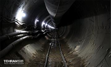 بازدید شهردار تهران از پروژه های خاکریزآب 15