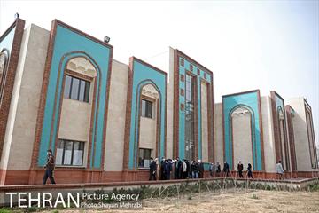 بازدید شهردار تهران از حوزه علمیه مشکات 36