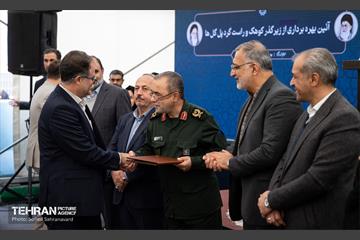 آیین بهره‌برداری از زیرگذر کوهک 4