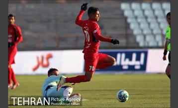 دیدار پیکان و پرسپولیس در لیگ برتر فوتبال 29