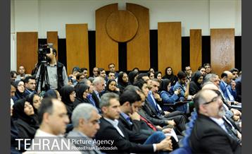 آیین رونمایی از کتاب "تهران از بالا" با حضور شهردار تهران 15